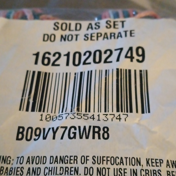 Yarn - Picture 3 of 3